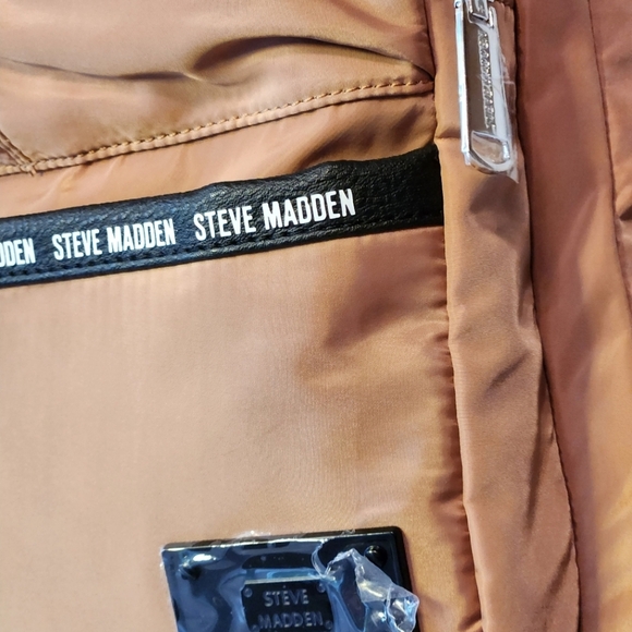 NWT ❗️ Steven Madden camel color backpack brichh style travel orginazer weekende - Picture 8 of 14
